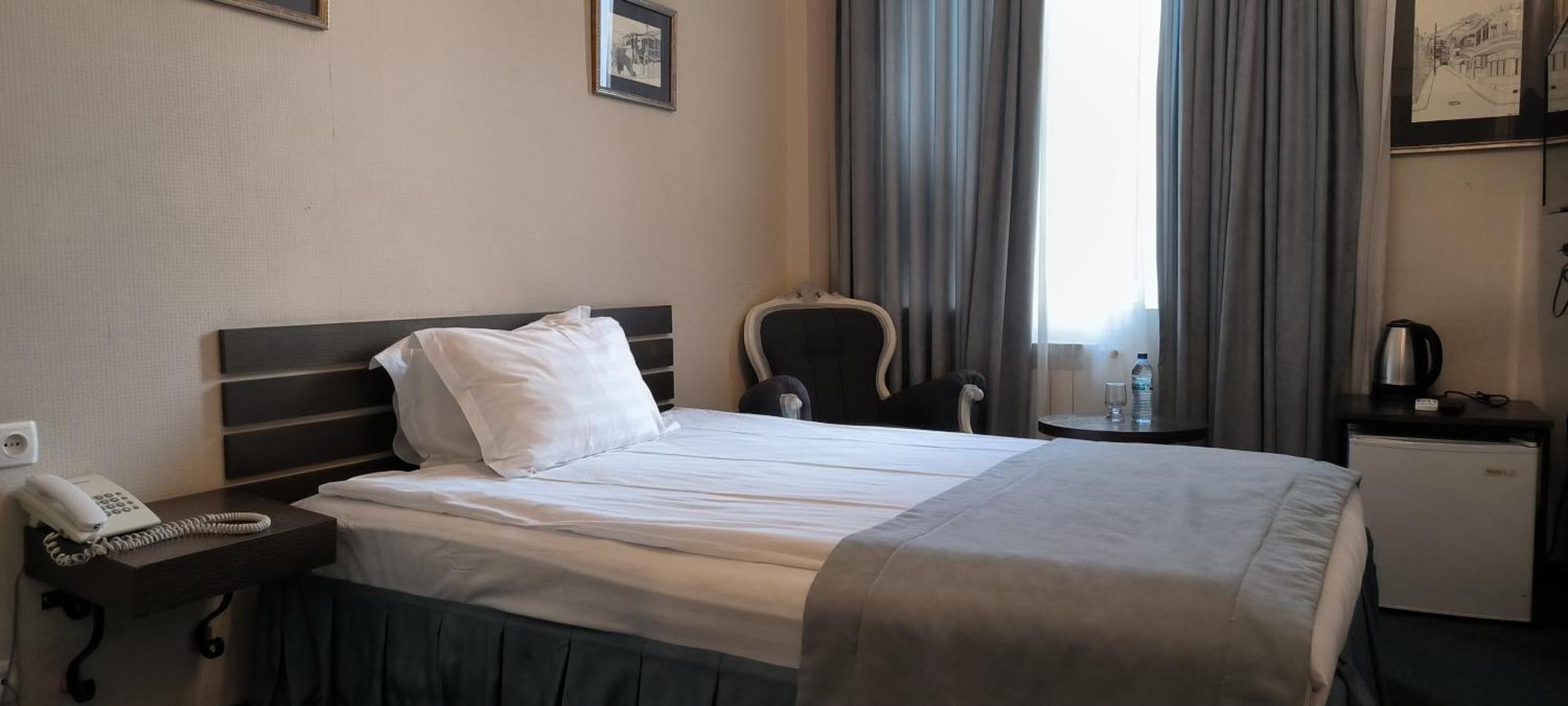 Prestige Palace - Esquisse Hotel Tiflis Oda fotoğraf