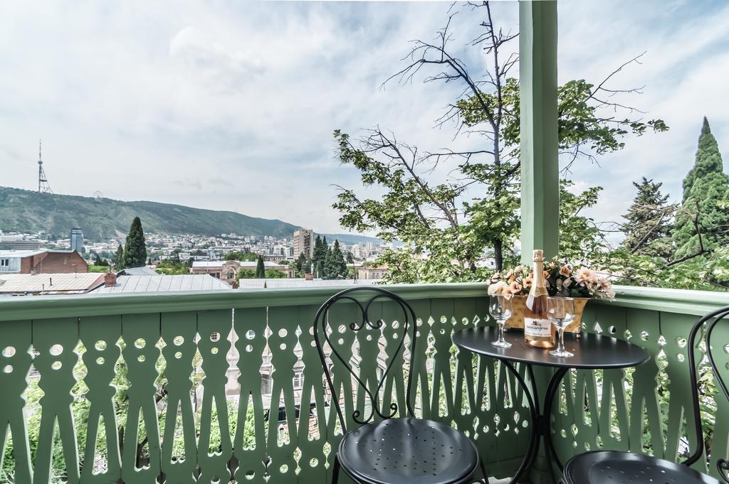 Prestige Palace - Esquisse Hotel Tiflis Dış mekan fotoğraf